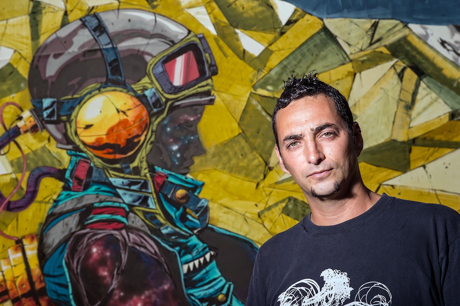 Deih XLF about illustrator, graffiti artist, visual artist, painter, freestyler,